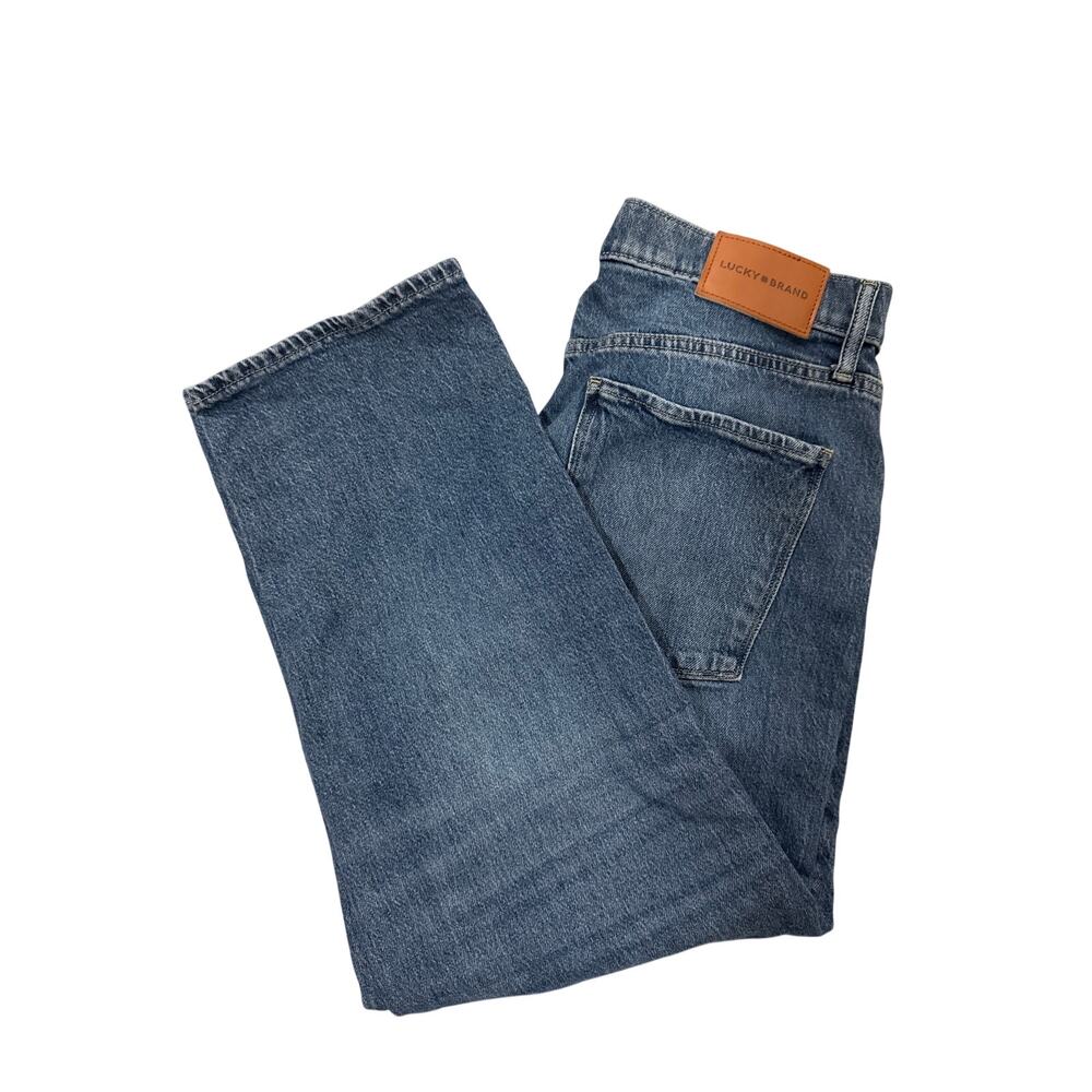 Lucky Brand women’s straight leg distressed jeans